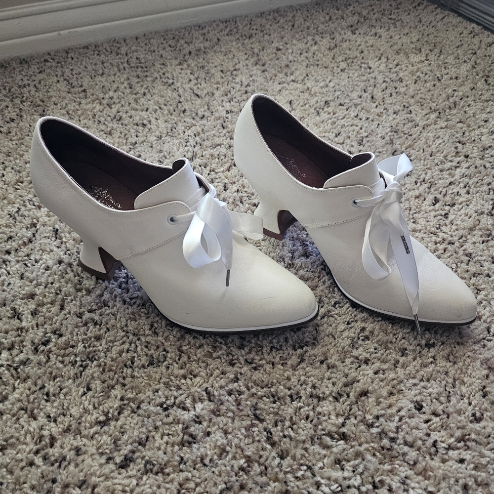 American Duchess Pompadour Leather 18th Century Shoes